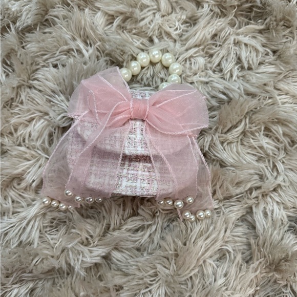 Mini Pink Tweed Bow Pearl Handle Purse - Picture 4 of 6
